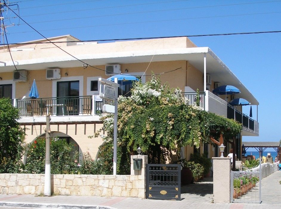 Camelia Studios & Apartments Stalós Exterior foto